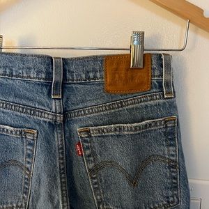 levi’s wedgie straight jeans